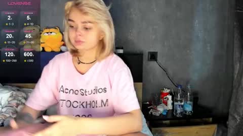 Katty online show from September 20, 2025, 3:46 pm