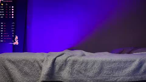 puredesire_ online show from July 25, 2026, 8:06 pm