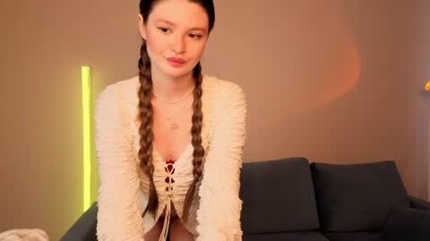 Snapshot of puree_eva chatting on June 17, 2026, 2:58 am Eva online show from June 17, 2026, 2:58 am