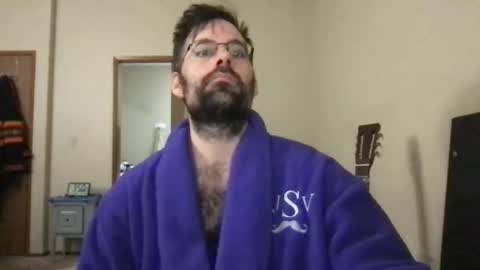 Purple online show from March 8, 2025, 11:49 pm