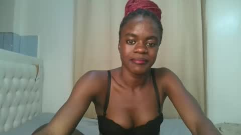 purple_honey1 online show from March 27, 2026, 11:15 pm