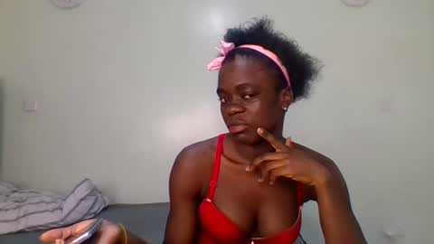 purple_honey1 online show from May 14, 2026, 4:30 am
