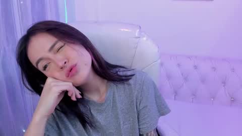 Snapshot of purple_slut_ chatting on February 24, 2025, 11:19 pm Anna online show from February 24, 2025, 11:19 pm