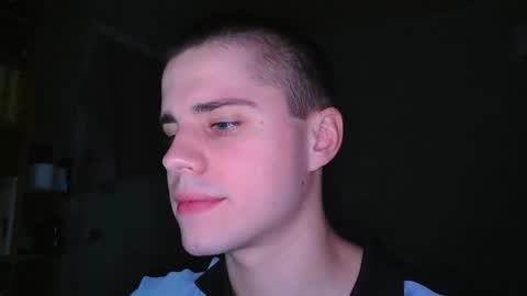 Snapshot of pusaprada chatting on December 5, 2025, 5:20 pm pusaprada online show from December 5, 2025, 5:20 pm