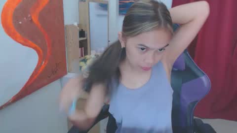 Snapshot of pussiswet_xx chatting on April 11, 2026, 11:14 am jessy online show from April 11, 2026, 11:14 am