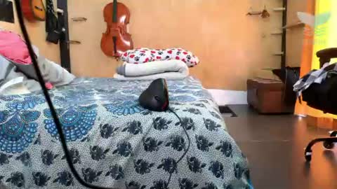 Isis ana Alan online show from July 16, 2026, 1:06 pm