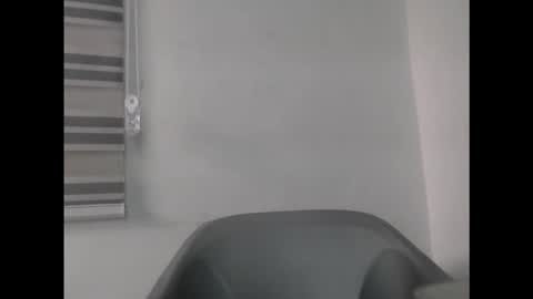 Snapshot of pussydollurz chatting on November 14, 2025, 8:24 am pussydollurz online show from November 14, 2025, 8:24 am