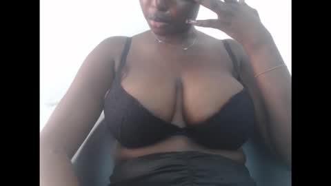 Snapshot of pussydollurz chatting on November 21, 2025, 9:30 am pussydollurz online show from November 21, 2025, 9:30 am