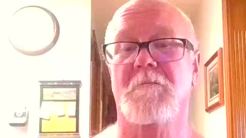 pussylover1365 online show from September 15, 2025, 9:04 pm