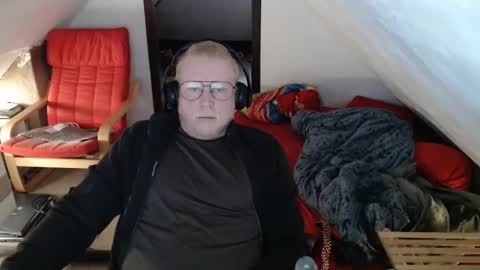 pussylovercb online show from October 29, 2025, 9:55 am