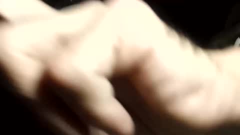 Snapshot of pussyluver420kik909587 chatting on November 23, 2025, 6:24 am Pussyluver420 online show from November 23, 2025, 6:24 am