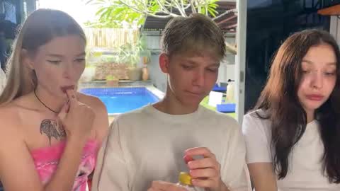 Lina online show from February 28, 2026, 5:08 am