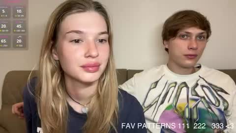 Snapshot of pussymoneywet chatting on July 25, 2026, 8:50 pm Lina online show from July 25, 2026, 8:50 pm
