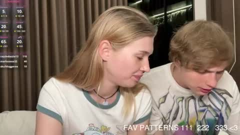 Snapshot of pussymoneywet chatting on July 28, 2026, 6:20 pm Lina online show from July 28, 2026, 6:20 pm