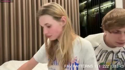 Snapshot of pussymoneywet chatting on July 30, 2026, 4:39 pm Lina online show from July 30, 2026, 4:39 pm