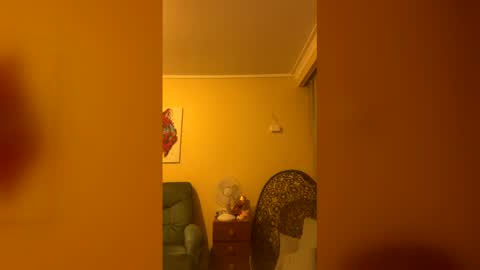 Snapshot of pussywante23 chatting on March 20, 2026, 9:36 am pussywante23 online show from March 20, 2026, 9:36 am