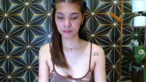 Snapshot of pussywetandwild chatting on January 19, 2026, 8:29 am LHARA online show from January 19, 2026, 8:29 am