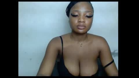 pussyxwetx online show from May 24, 2026, 8:52 am