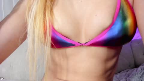 Snapshot of putinna chatting on January 21, 2025, 1:39 am Pau Manchita online show from January 21, 2025, 1:39 am