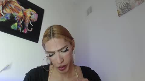 Pau Manchita online show from March 14, 2026, 9:42 pm