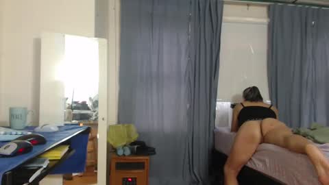 Snapshot of putiputi4u chatting on May 24, 2026, 1:05 pm putiputi4u online show from May 24, 2026, 1:05 pm