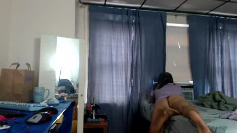 putiputi4u online show from June 28, 2026, 4:13 pm