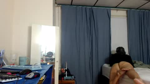 putiputi4u online show from July 17, 2026, 3:35 am