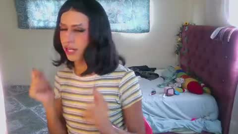 Snapshot of putiputisexo chatting on June 12, 2026, 4:50 pm putinaicolls online show from June 12, 2026, 4:50 pm