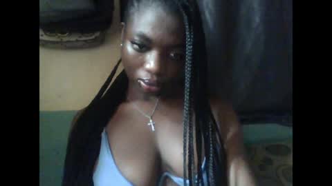 Snapshot of pweedy_ora chatting on June 12, 2026, 10:14 am ora online show from June 12, 2026, 10:14 am