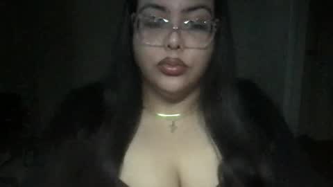 Snapshot of pytbbw chatting on January 6, 2025, 12:13 pm Prettypink Tinyhole online show from January 6, 2025, 12:13 pm