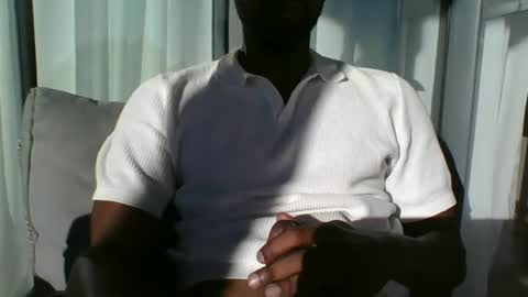Snapshot of python974 chatting on June 28, 2026, 4:18 am Python online show from June 28, 2026, 4:18 am