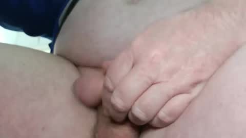 Snapshot of pytongru70 chatting on December 14, 2025, 12:43 pm pytongru70 online show from December 14, 2025, 12:43 pm