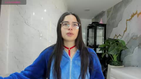 Qetsyah online show from April 27, 2026, 12:58 pm