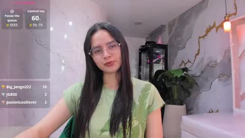 Qetsyah online show from April 29, 2026, 3:27 pm