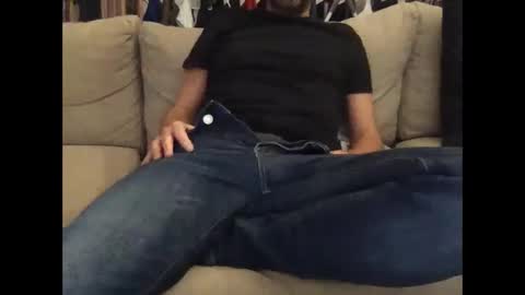 Quentin online show from December 25, 2024, 4:54 pm