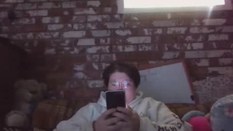 Snapshot of qtbisuccubi chatting on December 16, 2025, 8:58 pm Br4tty Bunny online show from December 16, 2025, 8:58 pm