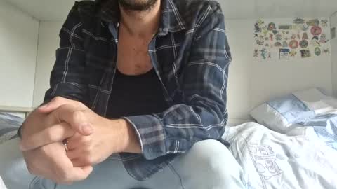 quantosibel online show from December 3, 2025, 12:47 pm