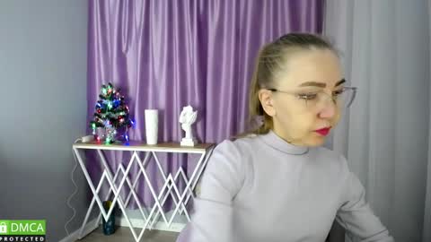 Snapshot of queen_a_n_i chatting on December 5, 2024, 5:59 am A N I Ill be here on December 1st online show from December 5, 2024, 5:59 am