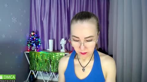 Snapshot of queen_a_n_i chatting on January 14, 2025, 11:10 am A N I Ill be here on December 1st online show from January 14, 2025, 11:10 am