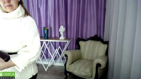 Snapshot of queen_a_n_i chatting on January 22, 2025, 7:25 am A N I Ill be here on December 1st online show from January 22, 2025, 7:25 am