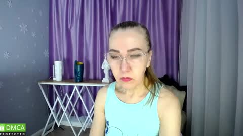 Snapshot of queen_a_n_i chatting on February 15, 2025, 2:33 pm A N I Ill be here on December 1st online show from February 15, 2025, 2:33 pm