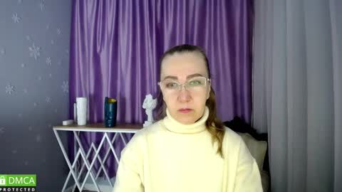 Snapshot of queen_a_n_i chatting on March 9, 2025, 8:18 am A N I Ill be here on December 1st online show from March 9, 2025, 8:18 am