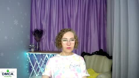 Snapshot of queen_a_n_i chatting on May 27, 2026, 8:00 am A N I Ill be here on December 1st online show from May 27, 2026, 8:00 am
