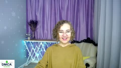 Snapshot of queen_a_n_i chatting on June 10, 2026, 8:24 am A N I Ill be here on December 1st online show from June 10, 2026, 8:24 am