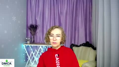 Snapshot of queen_a_n_i chatting on June 18, 2026, 5:41 am A N I Ill be here on December 1st online show from June 18, 2026, 5:41 am