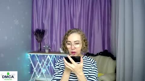 Snapshot of queen_a_n_i chatting on June 24, 2026, 6:34 am A N I Ill be here on December 1st online show from June 24, 2026, 6:34 am
