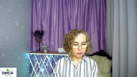 Snapshot of queen_a_n_i chatting on June 25, 2026, 8:08 am A N I Ill be here on December 1st online show from June 25, 2026, 8:08 am