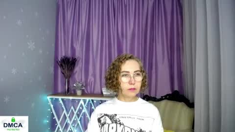 Snapshot of queen_a_n_i chatting on June 29, 2026, 8:42 am A N I Ill be here on December 1st online show from June 29, 2026, 8:42 am