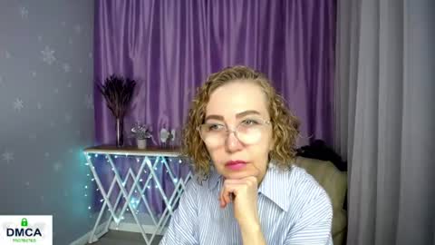 Snapshot of queen_a_n_i chatting on July 9, 2026, 8:07 am A N I Ill be here on December 1st online show from July 9, 2026, 8:07 am