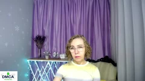 Snapshot of queen_a_n_i chatting on July 13, 2026, 7:11 am A N I Ill be here on December 1st online show from July 13, 2026, 7:11 am